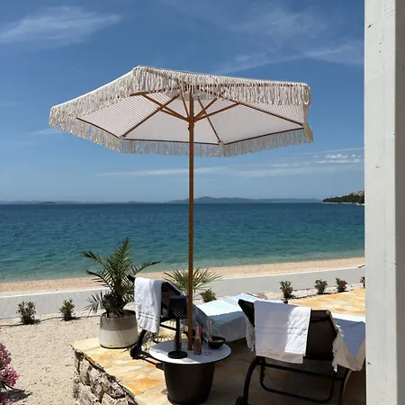 Beachvilla Haus 24 Pakoštane