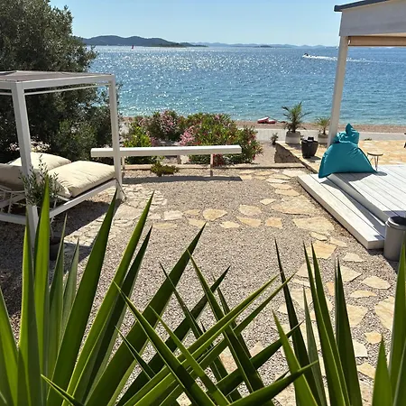 Beachvilla Haus 24 *