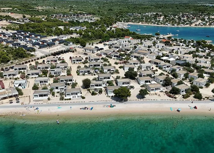 Beachvilla Haus 24 *